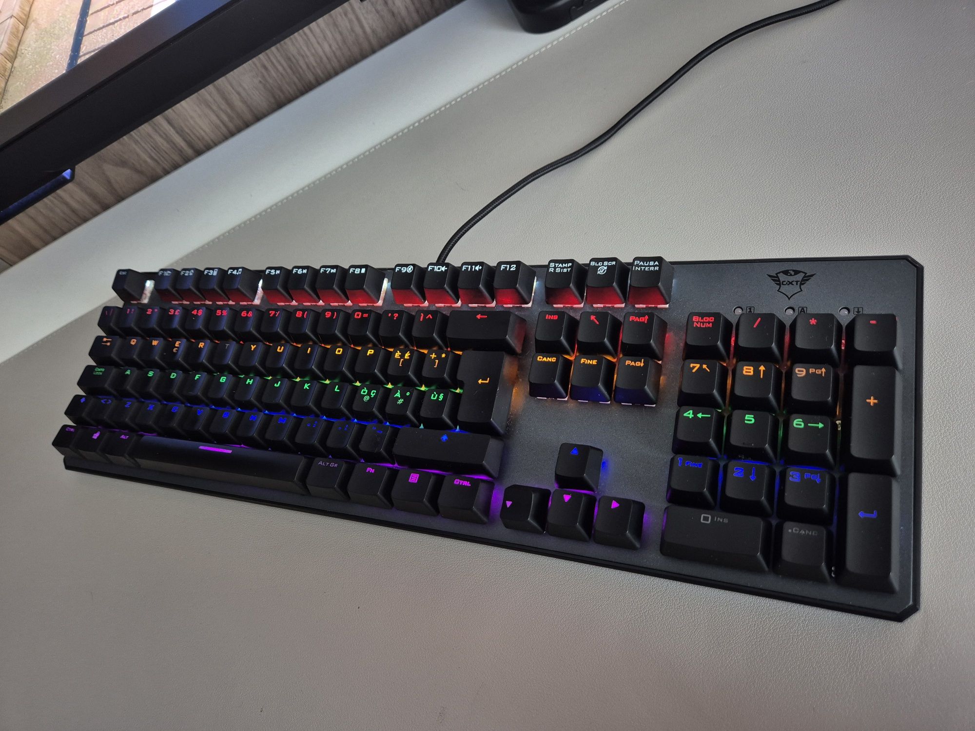 Механічна ігрова клавіатура GXT 865 Asta mechanical keyboard