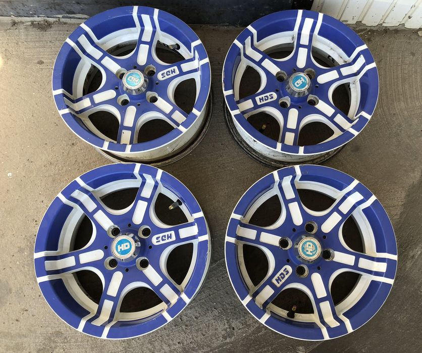 Диски 13 4 98 на модели Ваз