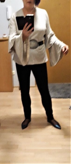 Sweterek z szerokimi rękawami L-XXL