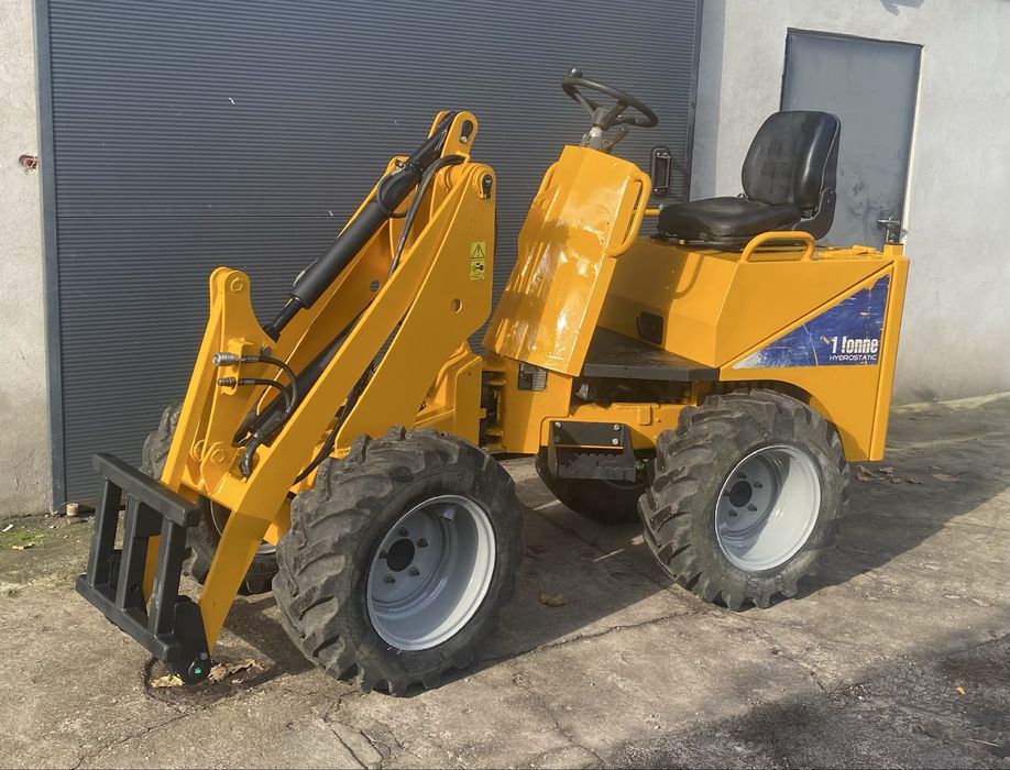 Miniladowarka ladowarka sprzedaz wynajem Thwaites jak weidemann awant