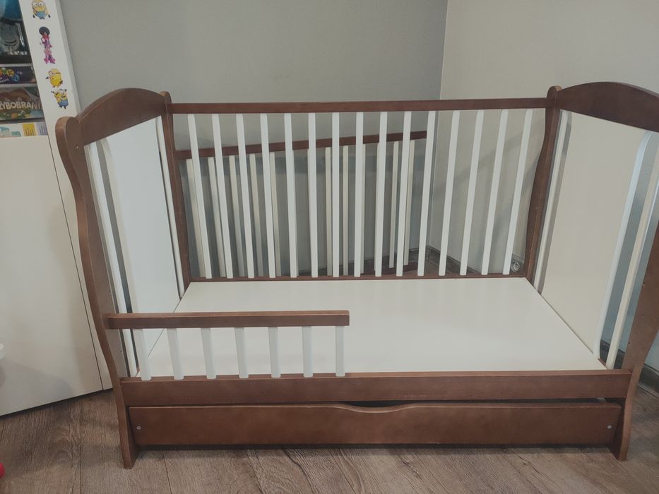 Łóżeczko dziecięce drewniane 60x120