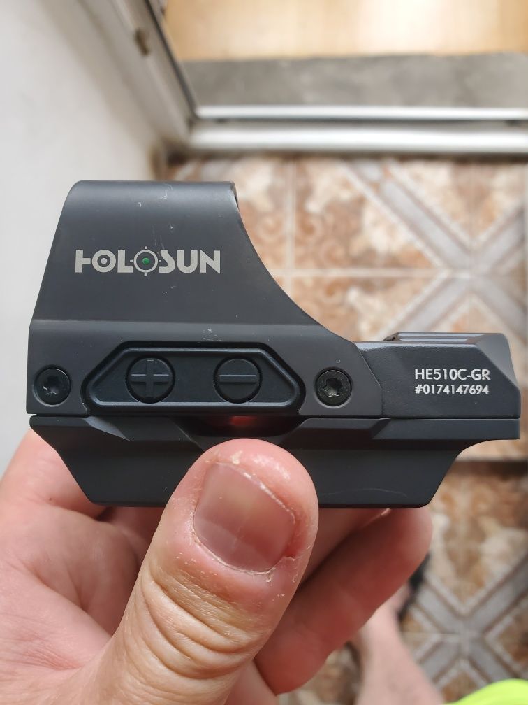 Продам свій Коллиматорнный прицел HOLOSUN HE510C-GR