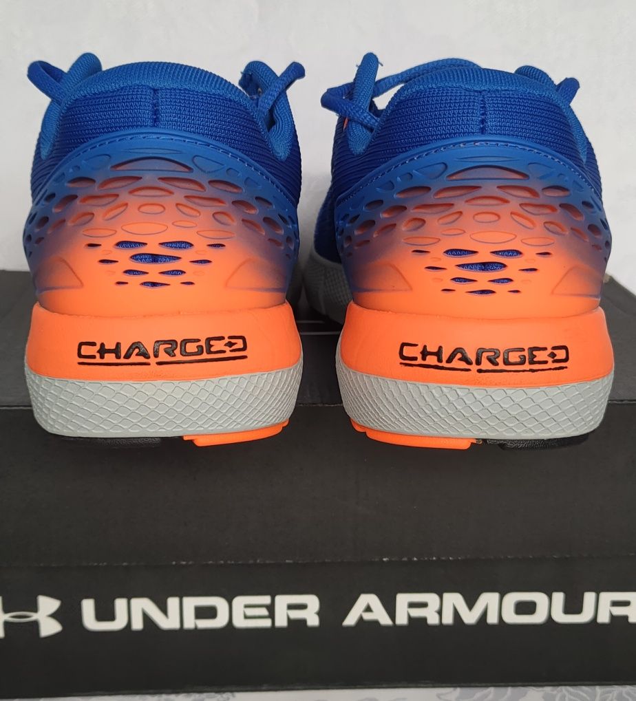 Buty Under Armour Charged Rogue 2  r.43  27,5cm Nowe