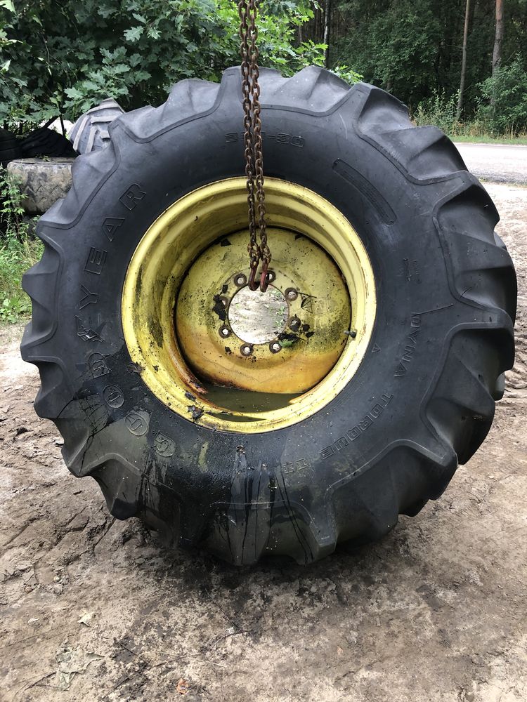 Koło 23.1R 30 do kombajnu John Deere