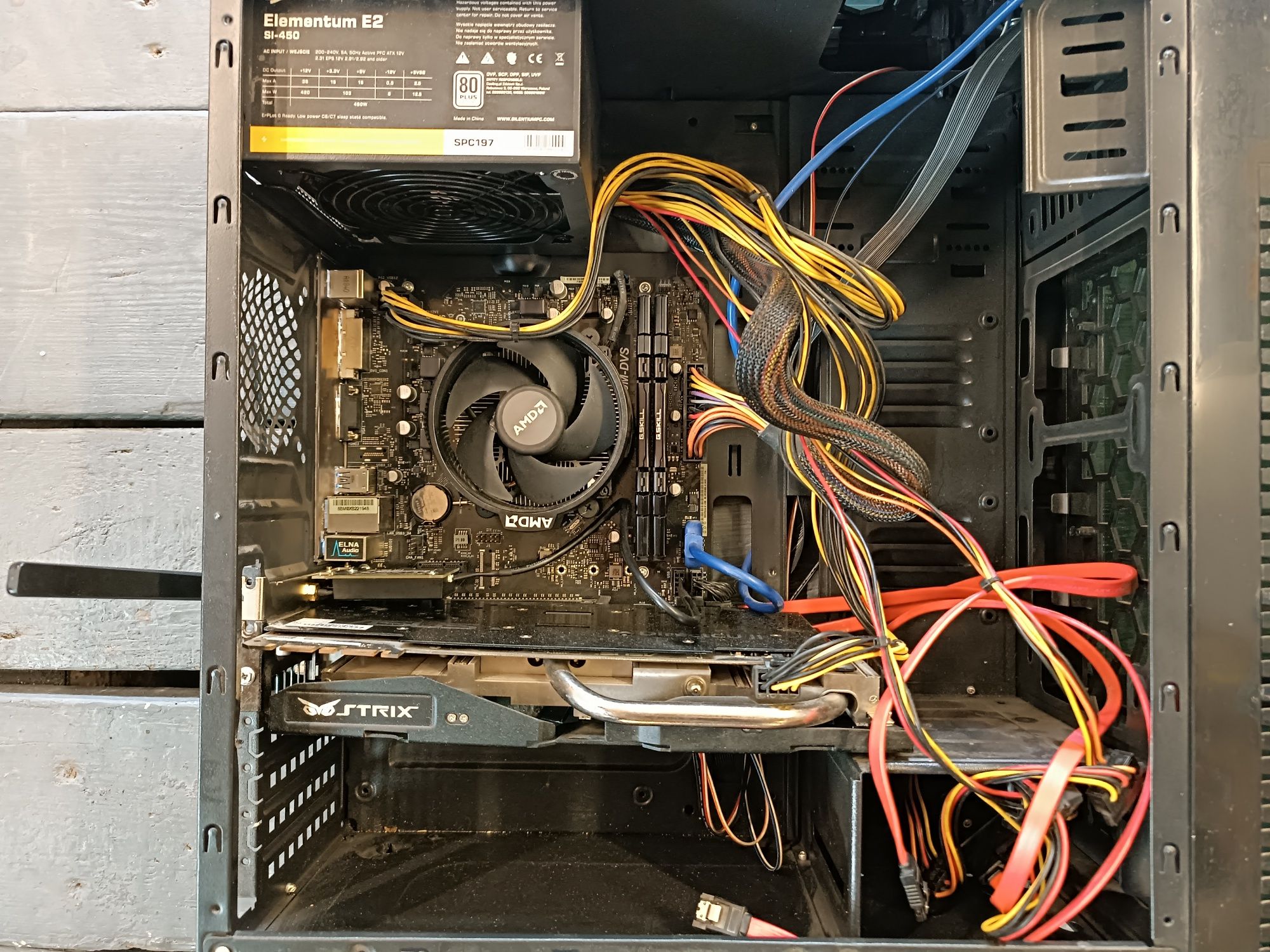 Komputer ryzen 5 3600 ram 32gb gtx strix 4gb ssd 500gb wifi 6