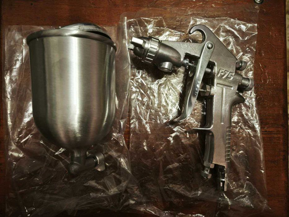 Професійний аерограф F-75G