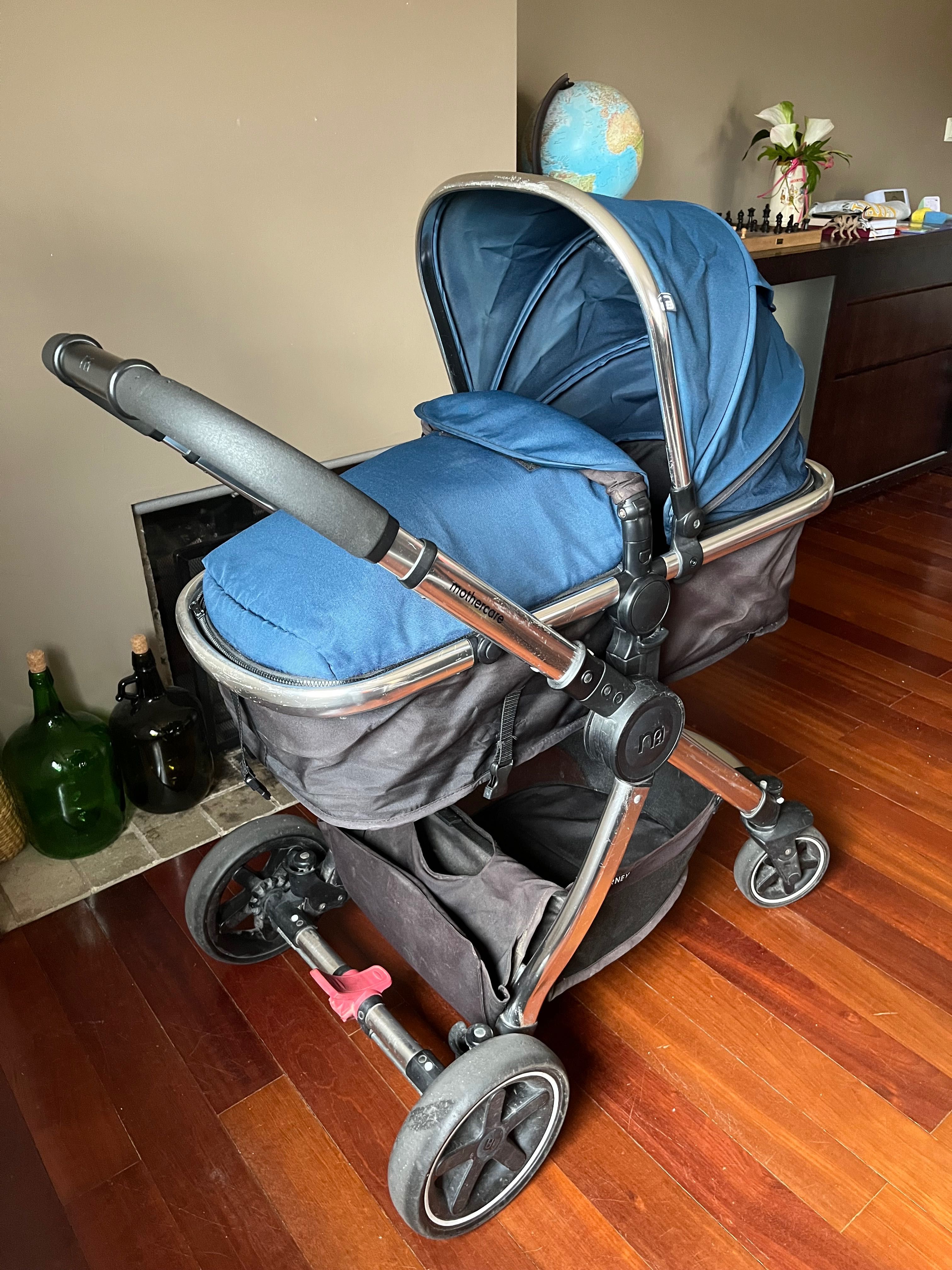 Carrinha de bebé 3 em 1 MOTHERCARE