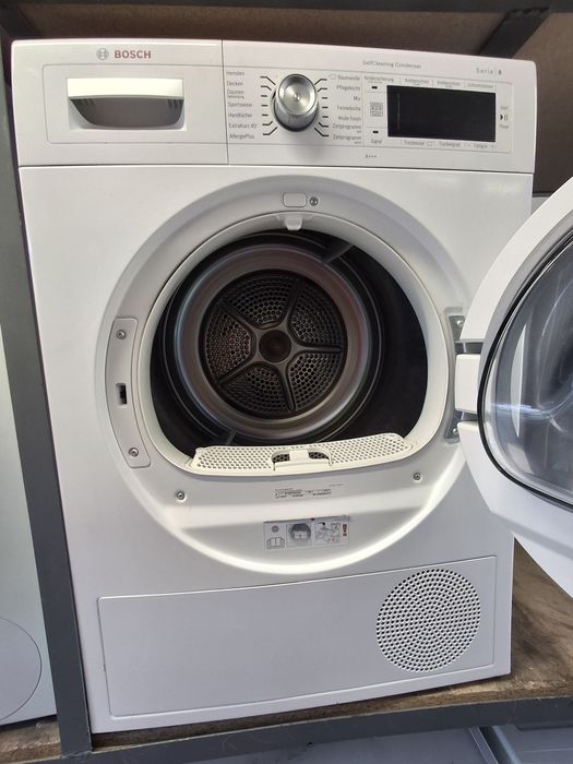 Сушильна машина Bosch model WTW875WO