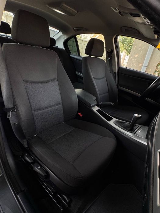 BMW E90 2.0 бензин ,