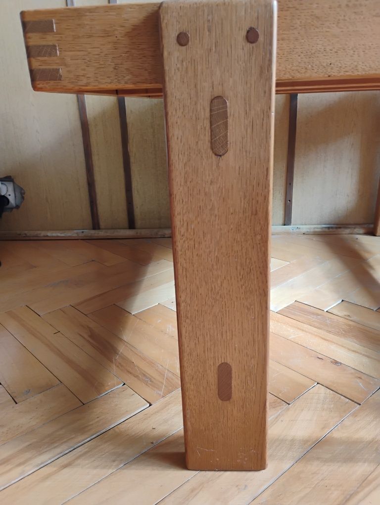 Stół dębowy  90 x 90 cm niski jak ława