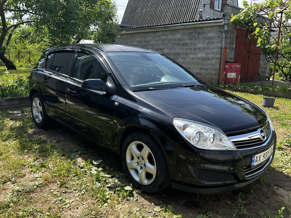 Продам Opel Astra 1.8 2007
