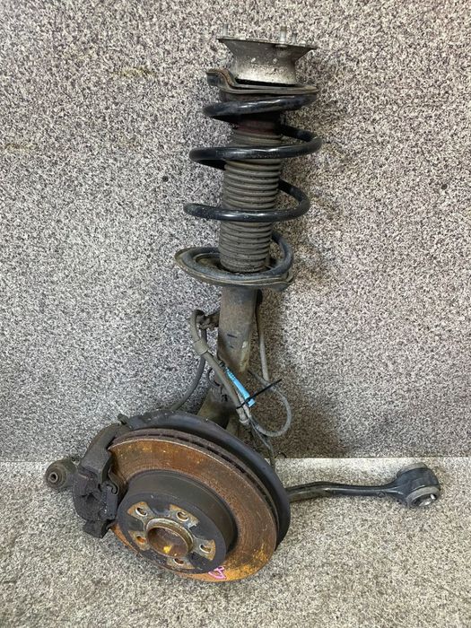 Kopyto zawieszenie mcperson wahacze prawy przod przedni BMW X3 E83 2.0D N47