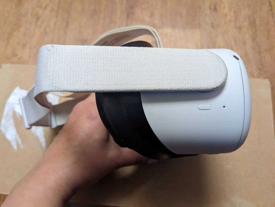 VR гарнитура Meta Quest 2 256 Гб VR-очки