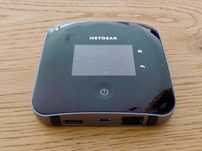 Router Netgear MR2100