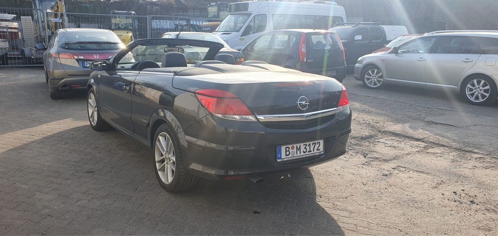 Opel Astra Kabrio 2007 1.8 бензин!