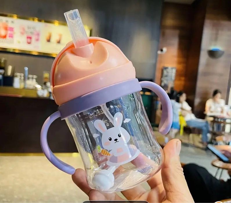 Поїльник-непроливайка з силіконовою трубочкою , дитяча пляшка для води