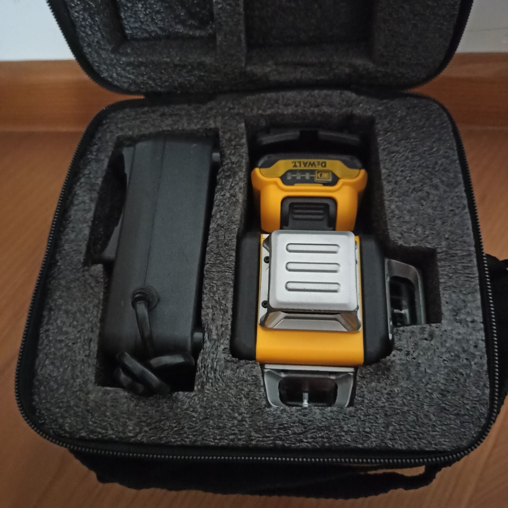 Dewalt 089LG 12 ліній 3D лазерный уровень