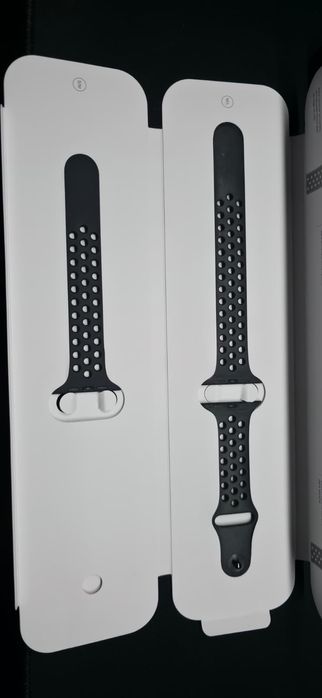 Zestaw iphone 12 128gb + apple watch se nike + akcesoria