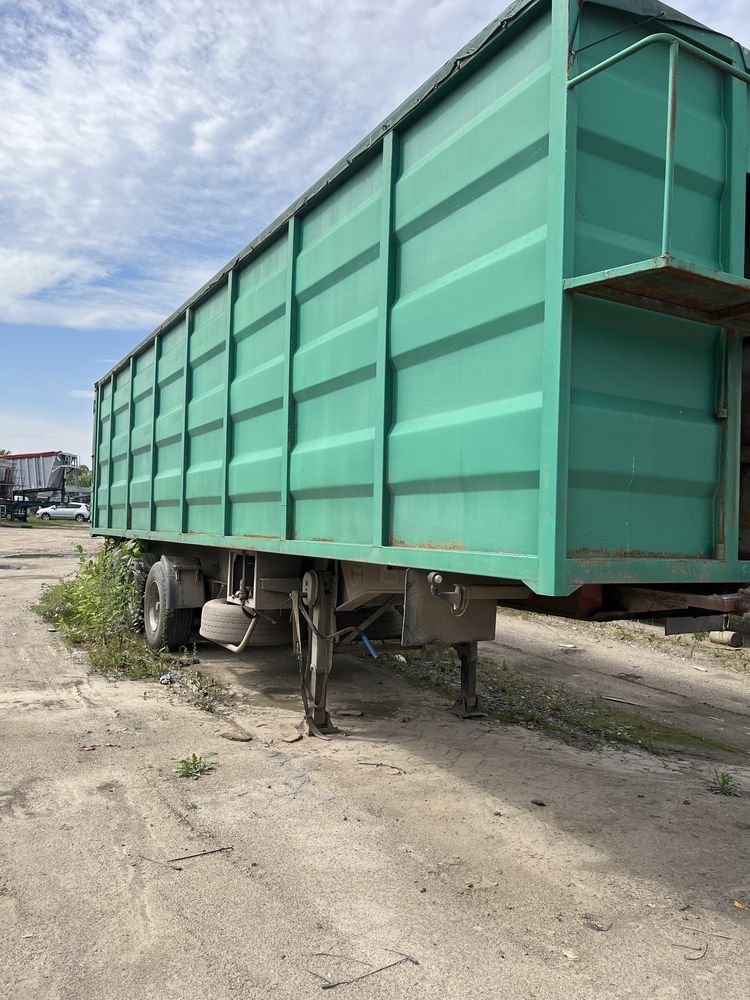 Терміново продається напівпричіп -самоскид . Ціна договірна.