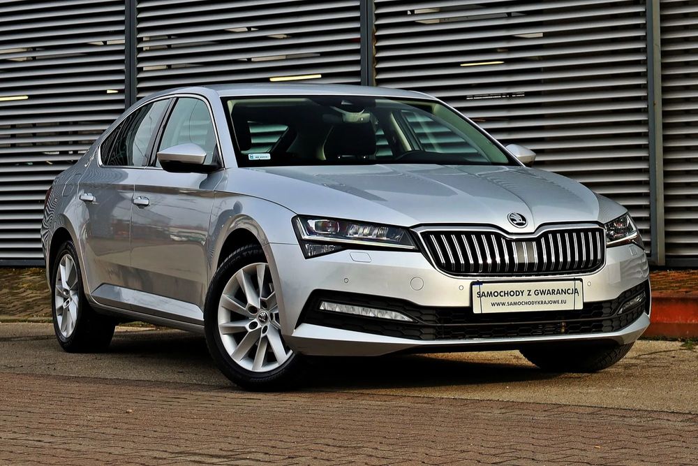Skoda Superb SalonPL 1wł. MatrixLed SmarLink Navi El.Klapa ASO Vat23%