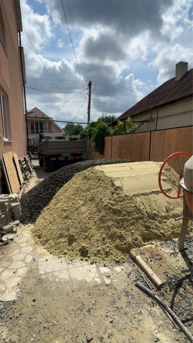Вивіз сміття, Доставка, пісок, щебень, відсів, мучка, глина, ескаватор