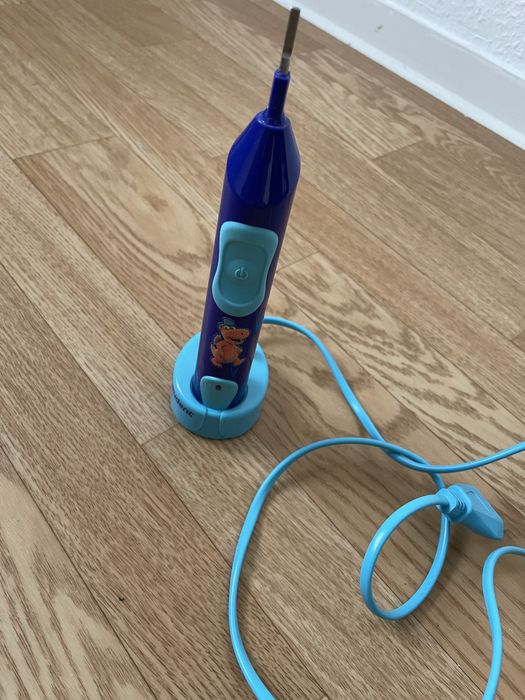 Sczoteczka elektryczna na ładowanie , dziecięca