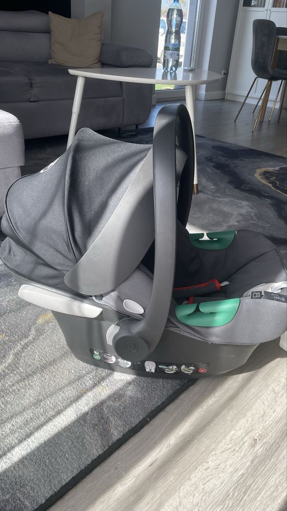 Fotelik Cybex + baza