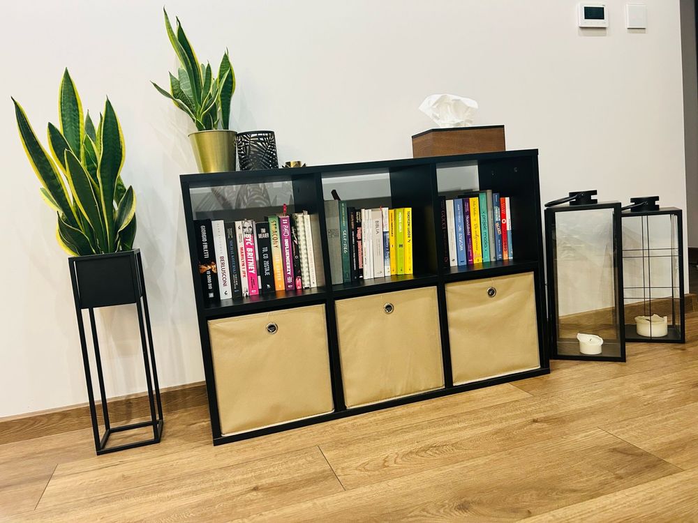 Komoda czarna loft regał otwarty kwadratowy 2x3 kostka szafka