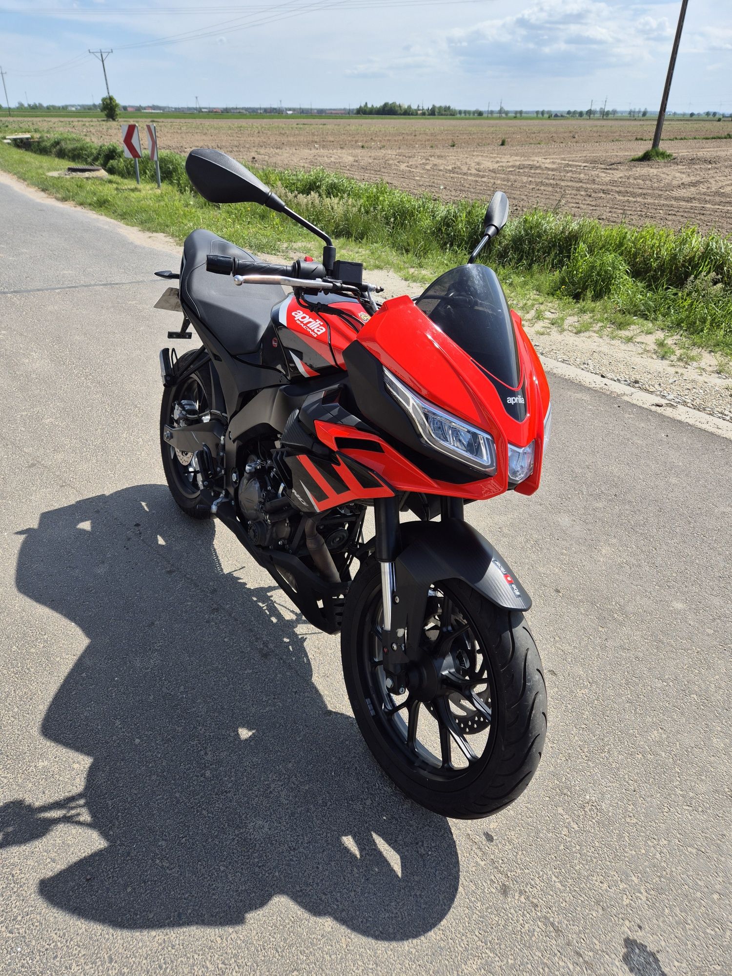 Aprilia tuono lift 125 23r yzf 125 wr