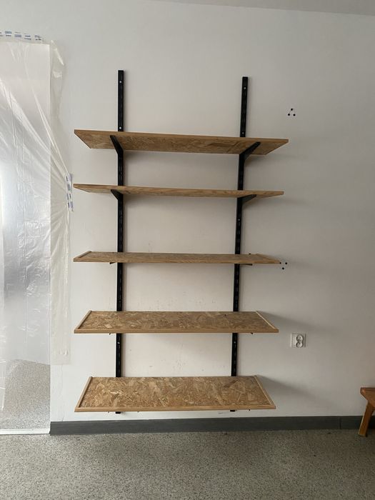 Tanio Sprzedam wyposażenie sklepu odzieżowego