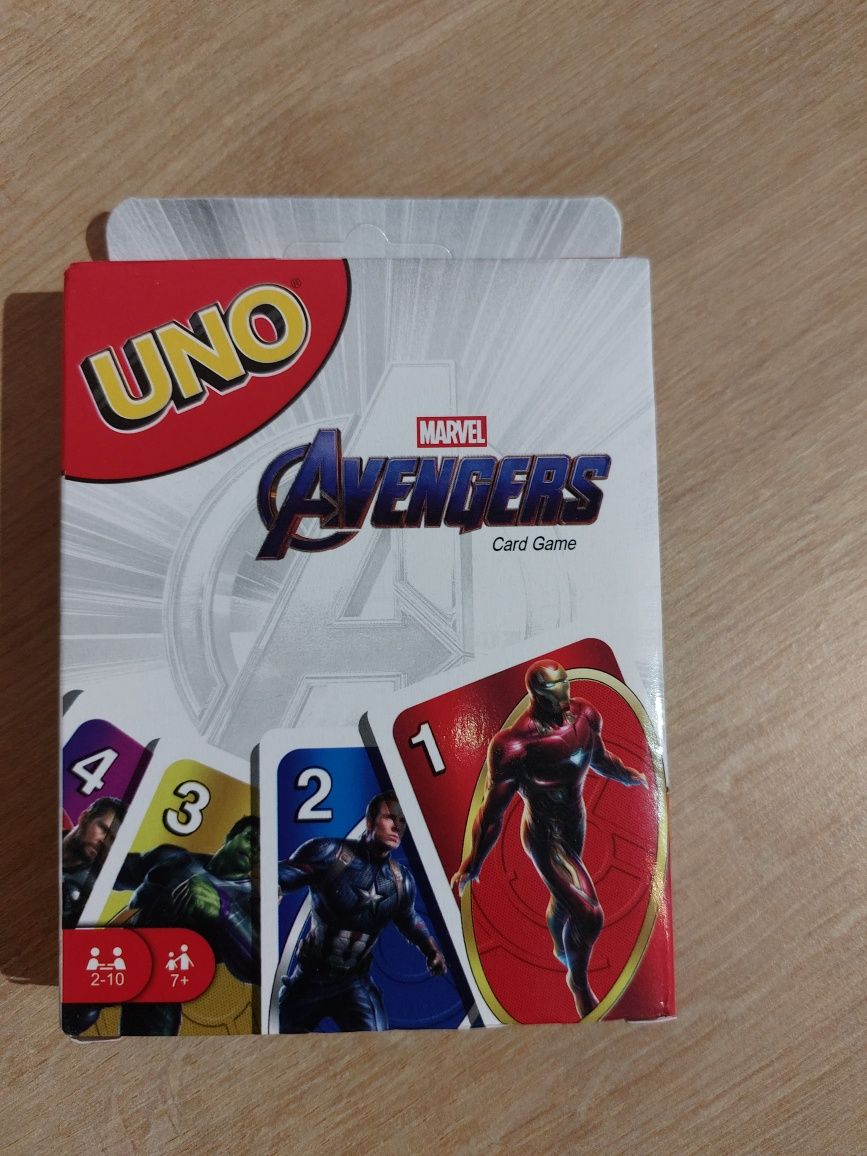 Uno Avengers Nowe