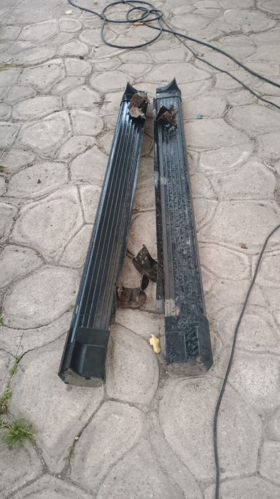 Підніжка до TOYOTA