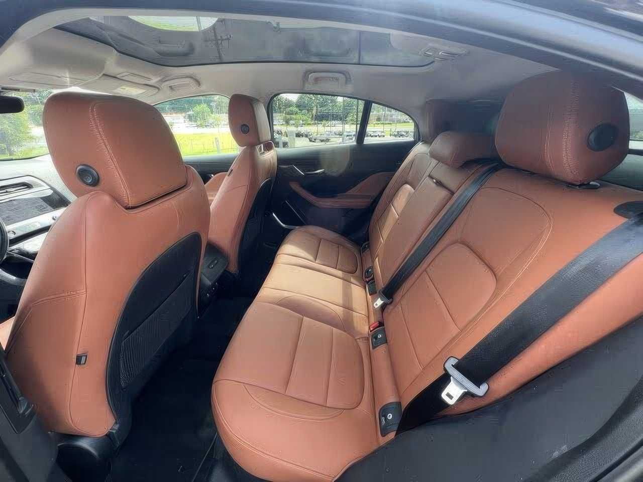 2022 Jaguar     I-PACE EV400 HSE AWD
