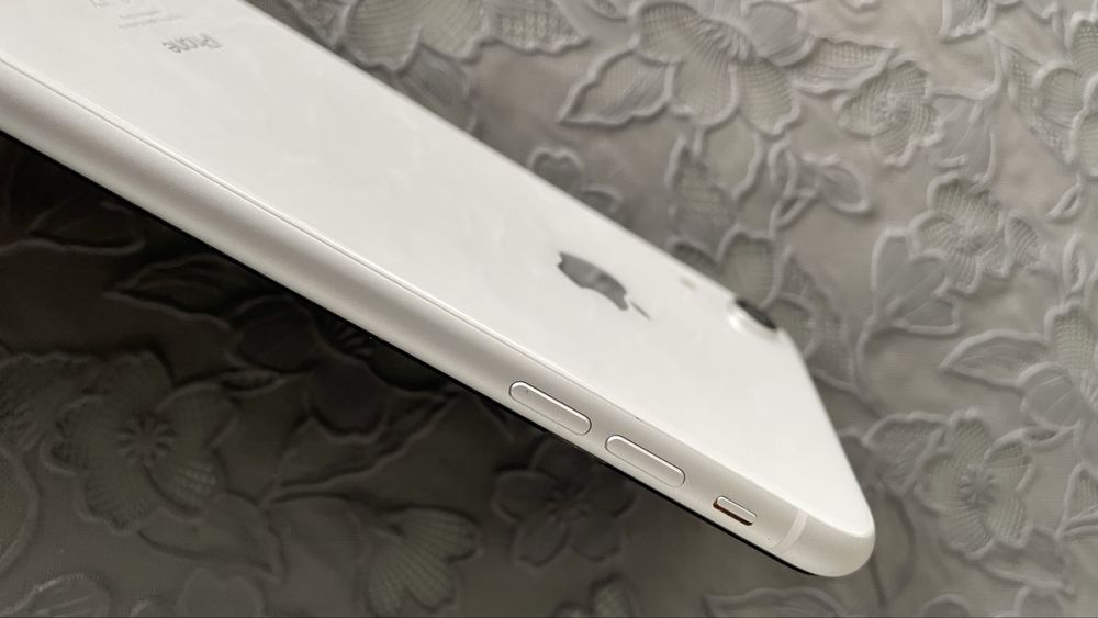 Apple Iphone Xr 64 GB biały, 11, 12, pudełko, dowód zakupu