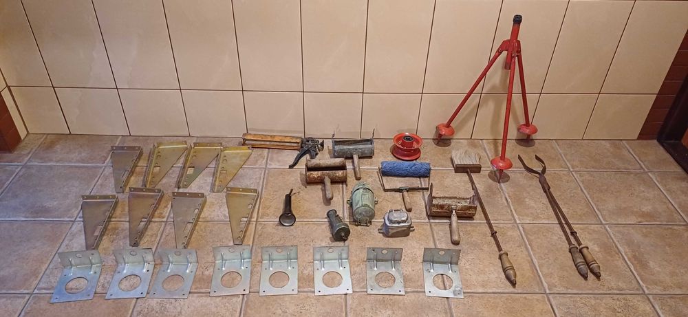 Podnośniki, siekiery ,młotki ,klucze cęgi,gwintownice,kleszcze,nożyce