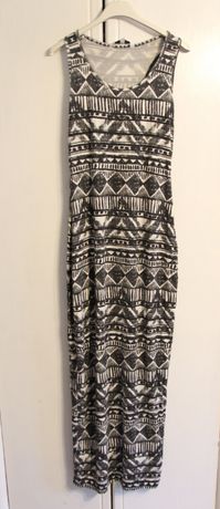 Sukienka w azteckie wzory, długa