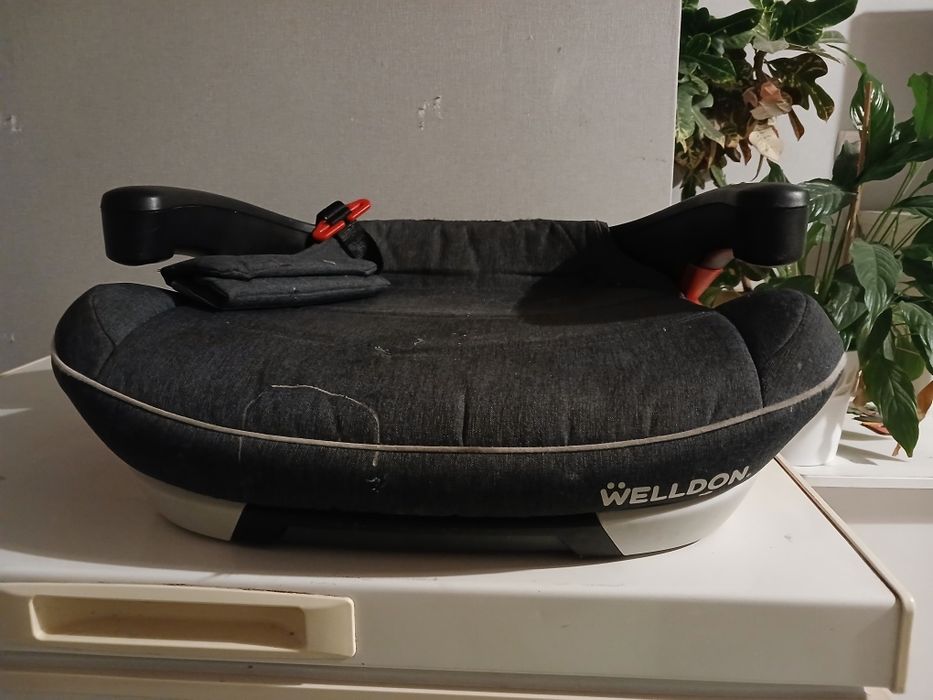 Бустер Welldon IsoFix