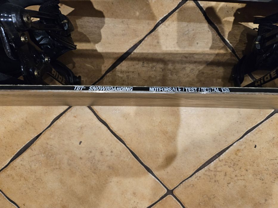 Deska snowboardowa TBT 138 cm + wiazania Ride