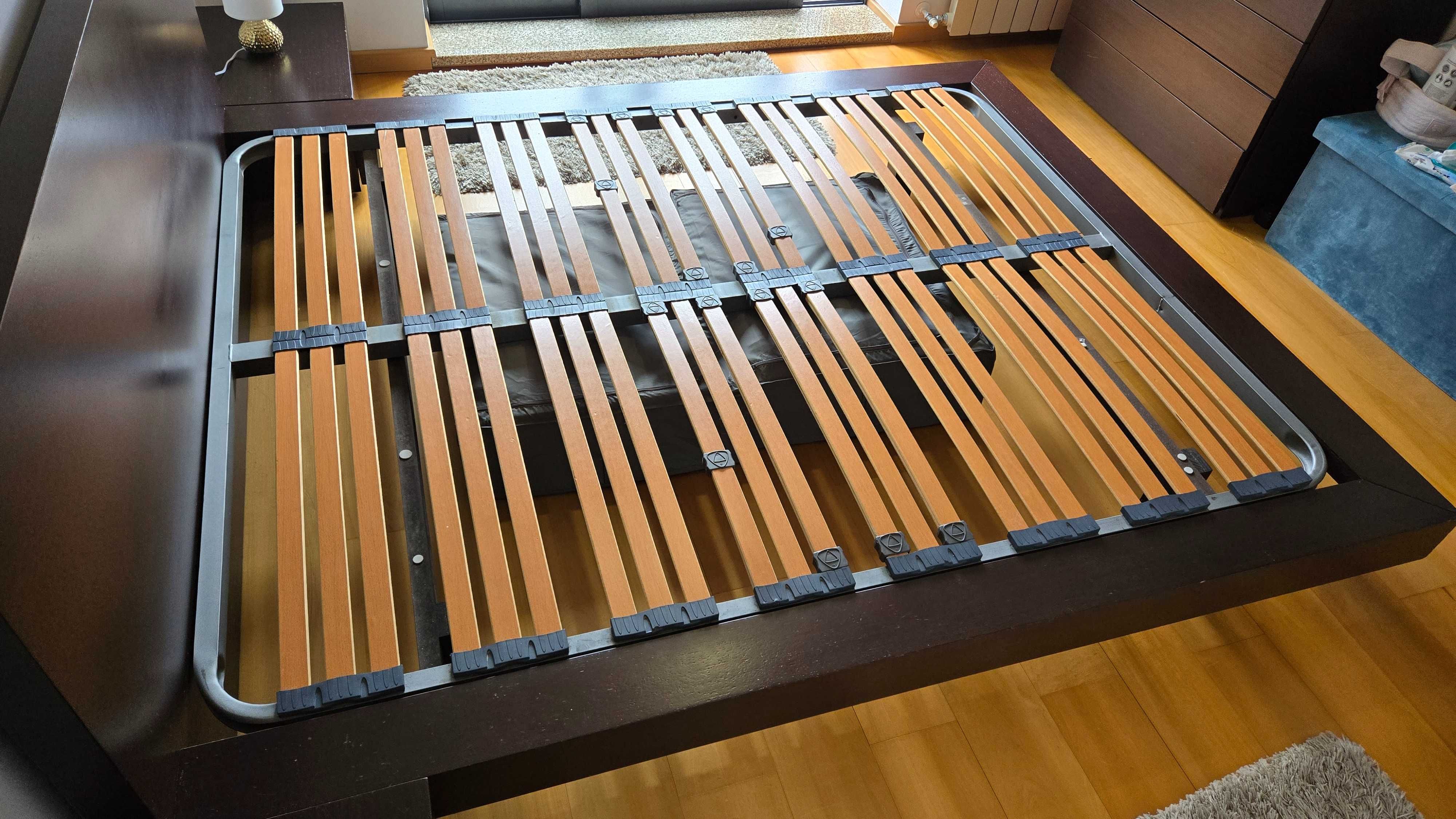 Cama casal wengué