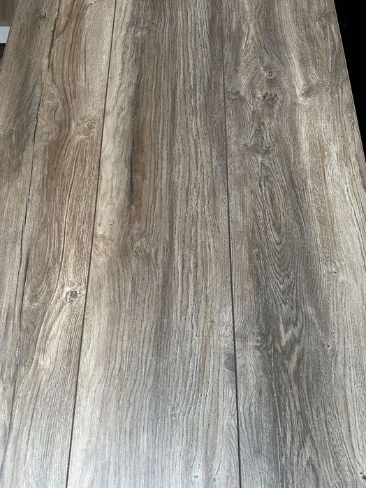 Panele podłogowe Century Lodge V 2 Alaska Grey 8m