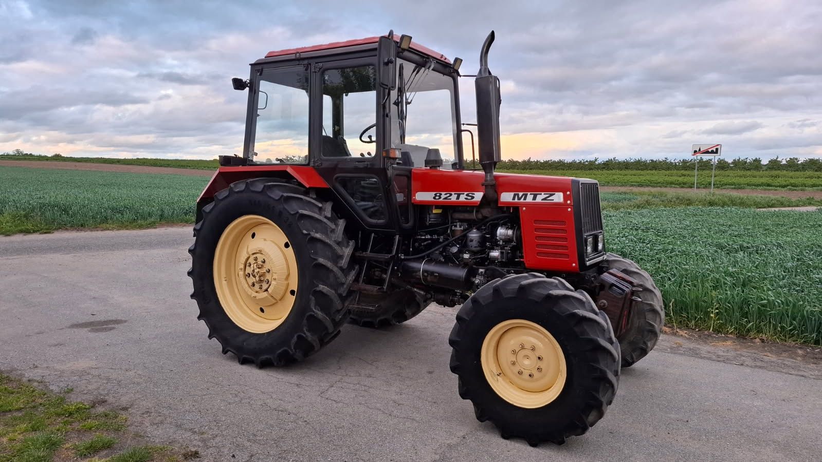 Sprzedam BELARUS 82 TS