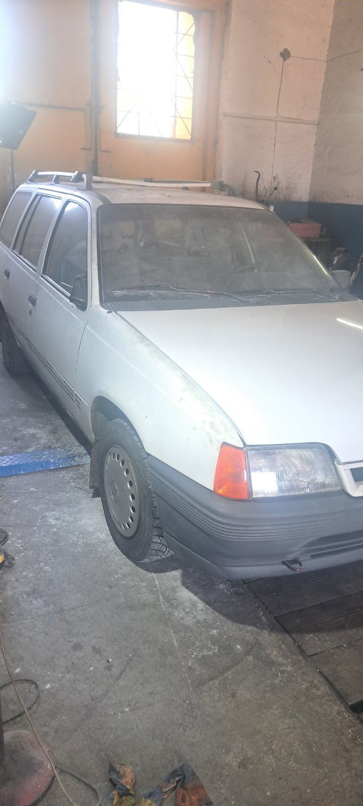 Opel Kadett karavan