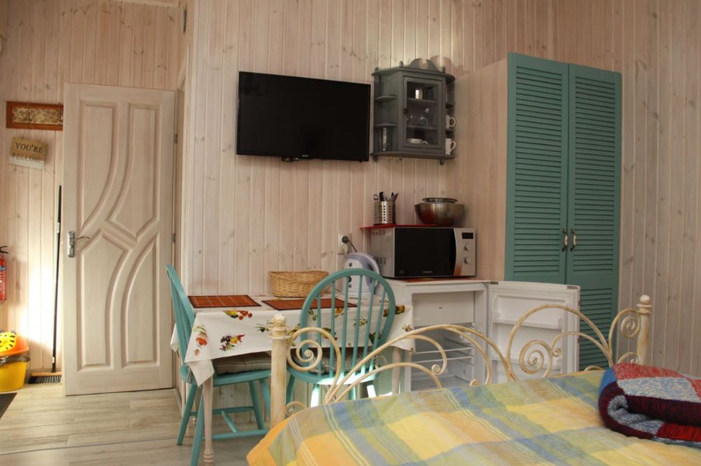 Мини апартамент, отдельный вход, эл\эн без отключений, закрытый двор