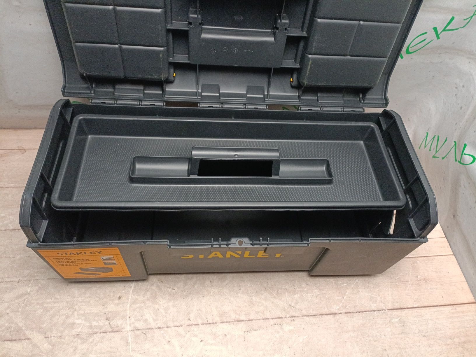 Stanley Basic Toolbox 1-79-218 ящик для інструментів, скринька