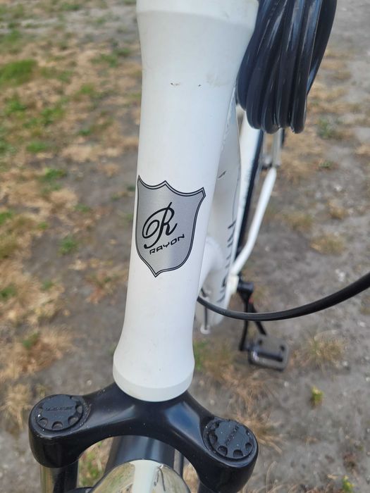 Rower miejski 28" RAYON AVENA UNIVERSAL holenderski