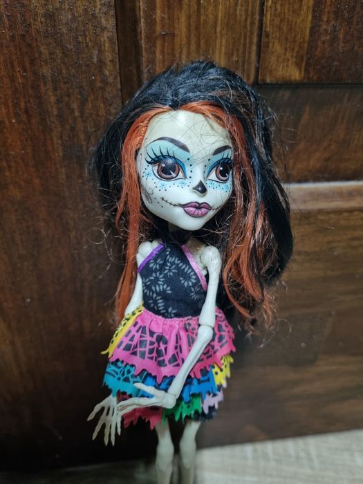 Лялька Монстер Хай Scaris Skelita