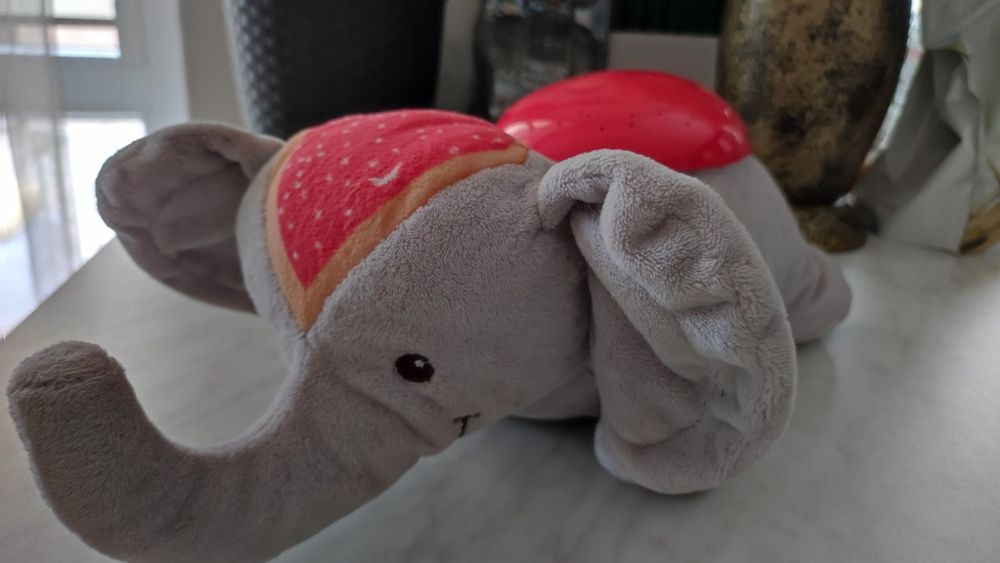 Lampka, projektor pluszowy słonik