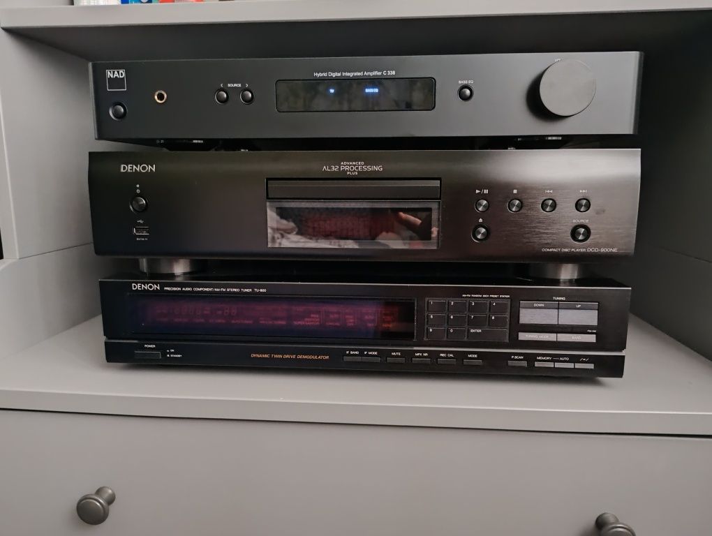 Tuner Denon TU-800