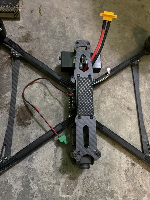 Продаж фпв дрон без батарей