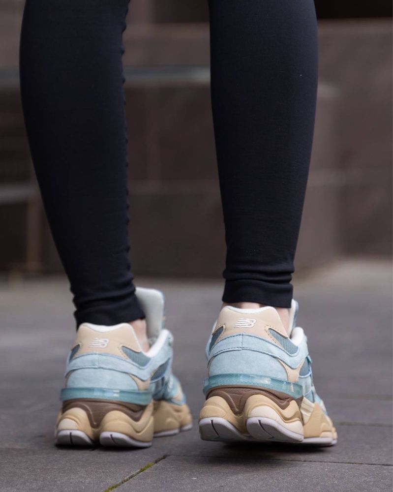 Нереальні жіночі кросівки New Balance 9060 Blue Haze